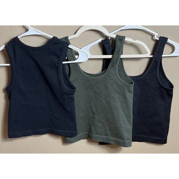 A New Day 3 Tank Tops Bundle Crop Athletic Muscle Gym Cross Train Womens S - Picture 2 of 7